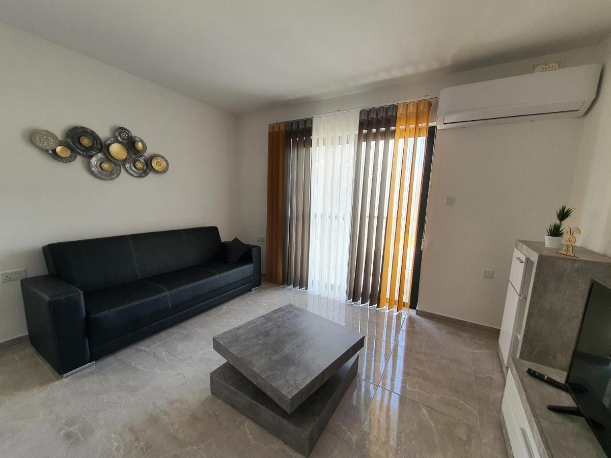 Pretty 2 Bedroom Apartment With Shared Pool St. Paul's Bay Esterno foto