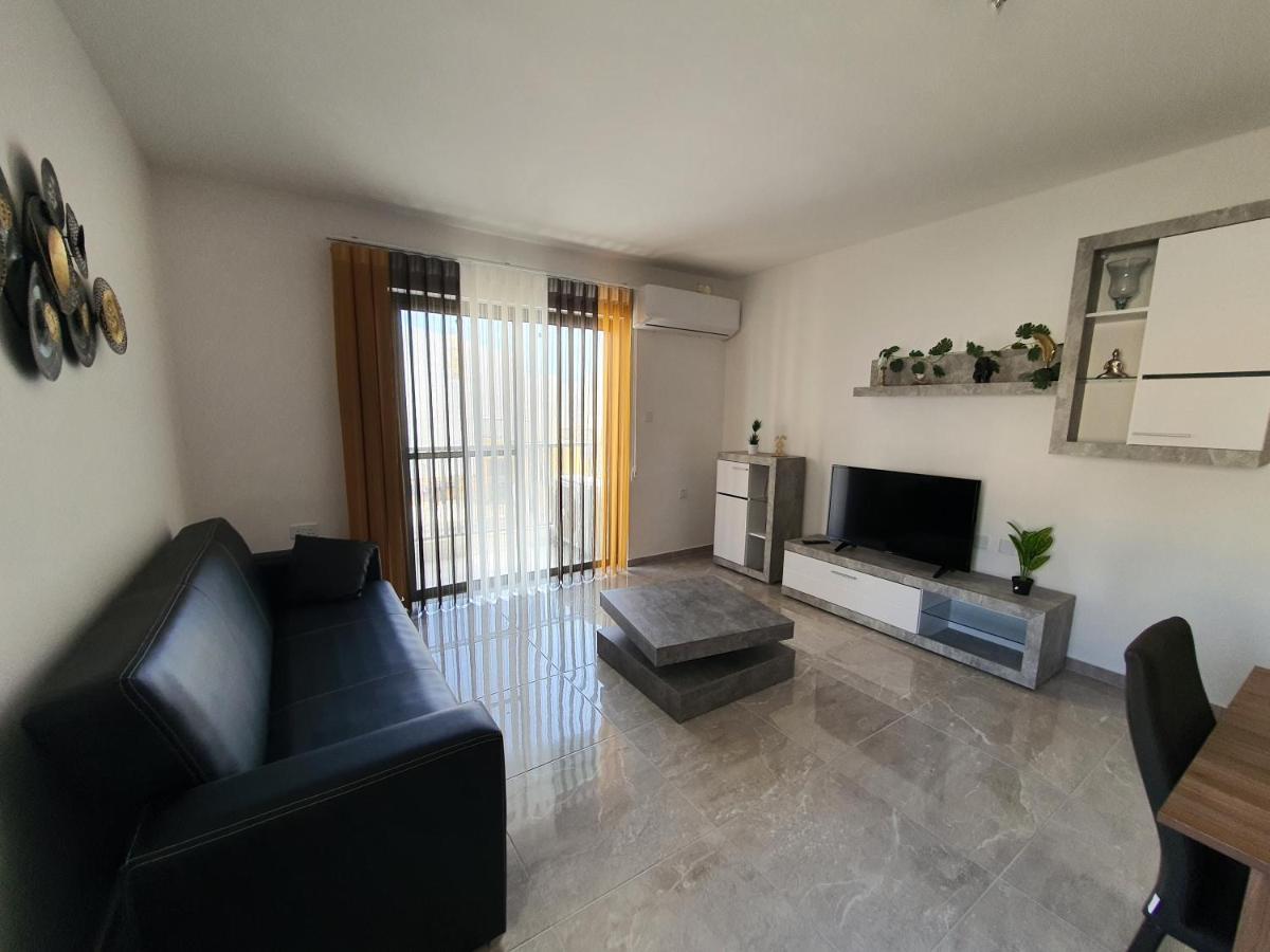 Pretty 2 Bedroom Apartment With Shared Pool St. Paul's Bay Esterno foto